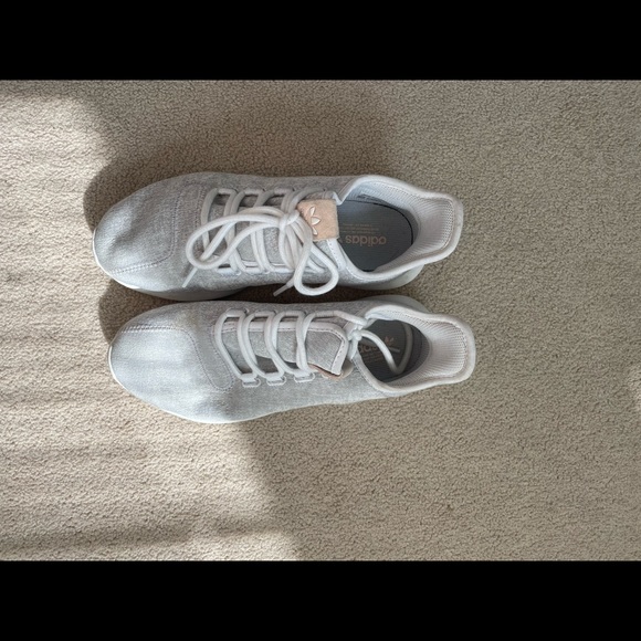 Adidas Trainers - Picture 1 of 3